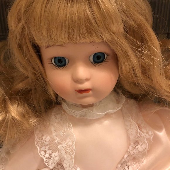 Blonde Hair/Blue Eyed Porcelain Doll in Pink Satin and Lace Dress - Picture 3 of 9